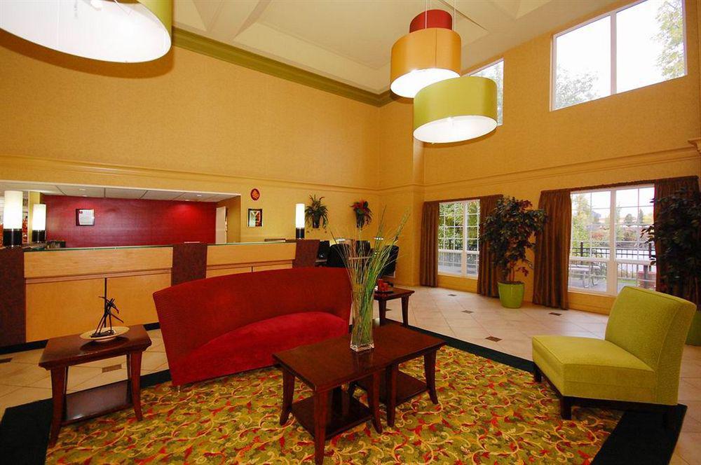 Clarion International Airport 3* Portland